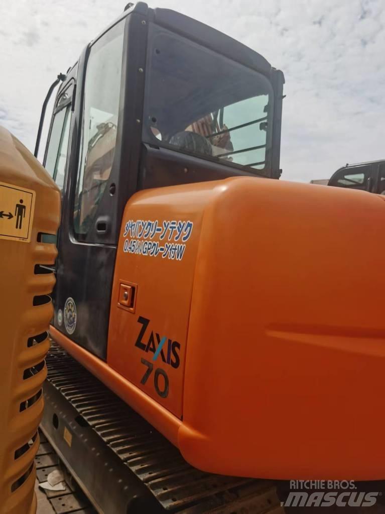 Hitachi ZX 70 Minibagger < 7t