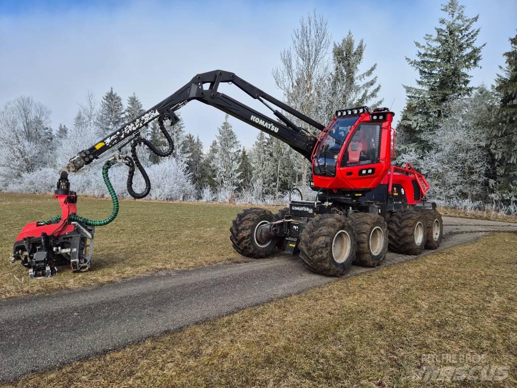 Komatsu 931 XC Harvester