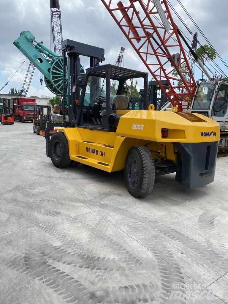 Komatsu FD 160 Dieselstapler