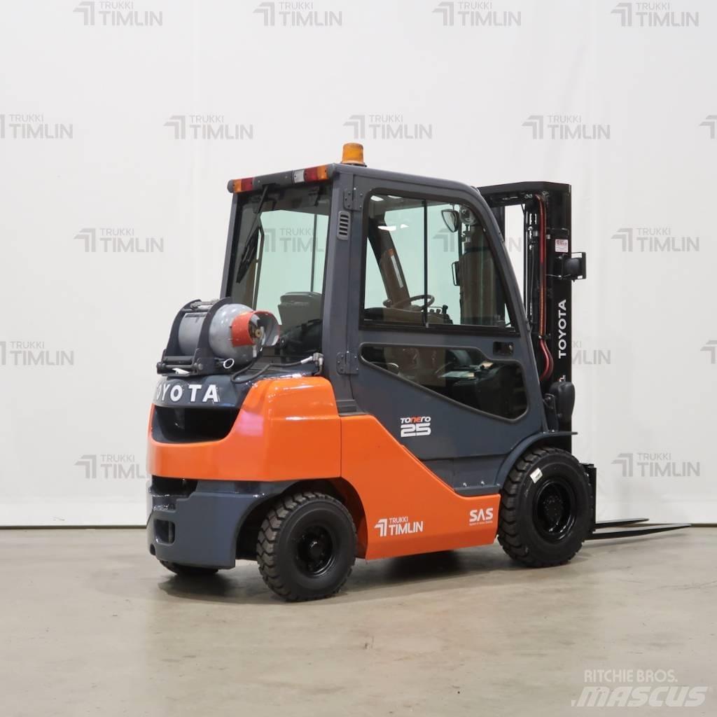Toyota 02-8FGF25 Gasstapler