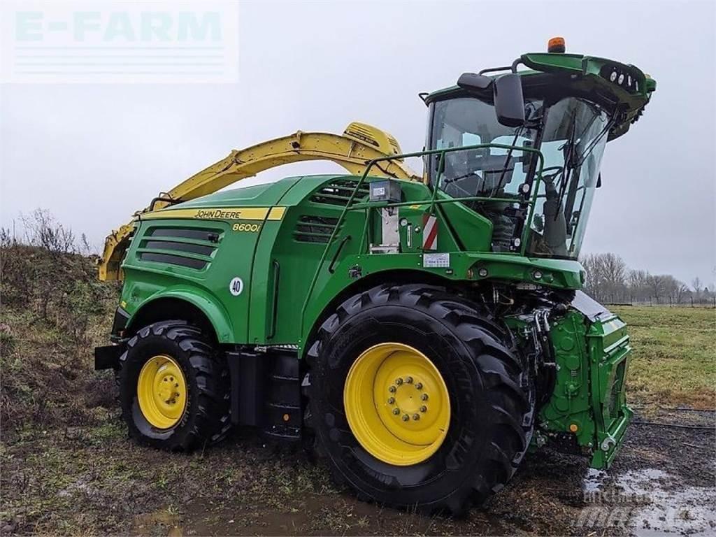 John Deere 8600i Selbstfahrende Häcksler