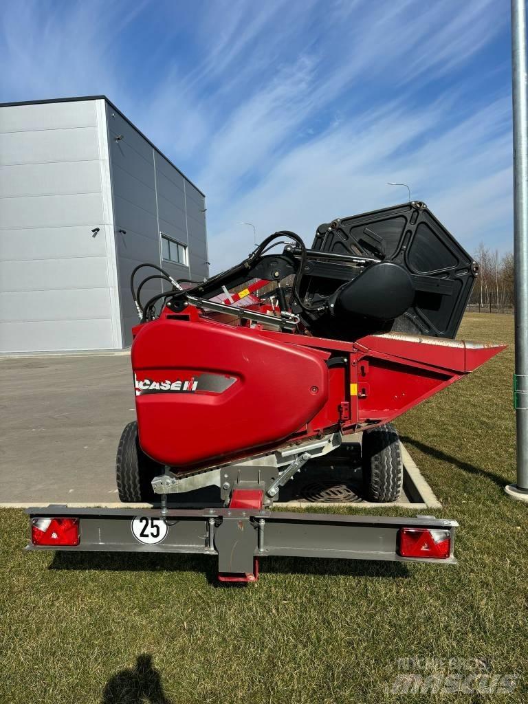Case IH 8250 Mähdrescher