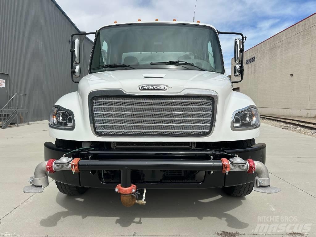 Freightliner M2 Wassertanker