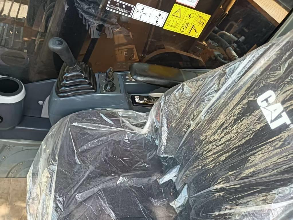 CAT 330 D2L Raupenbagger