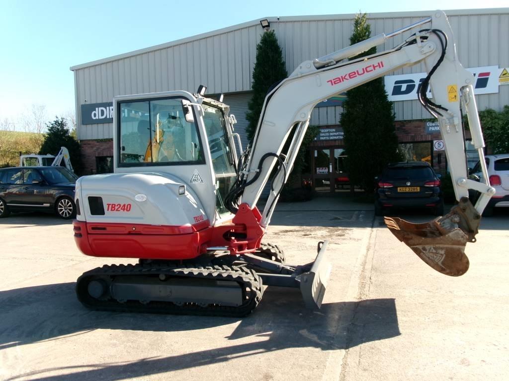 Takeuchi TB 240 Minibagger < 7t