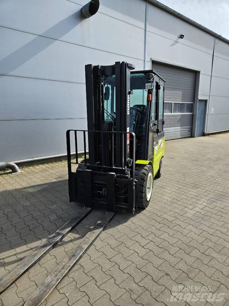 Clark EPX32i Elektrostapler