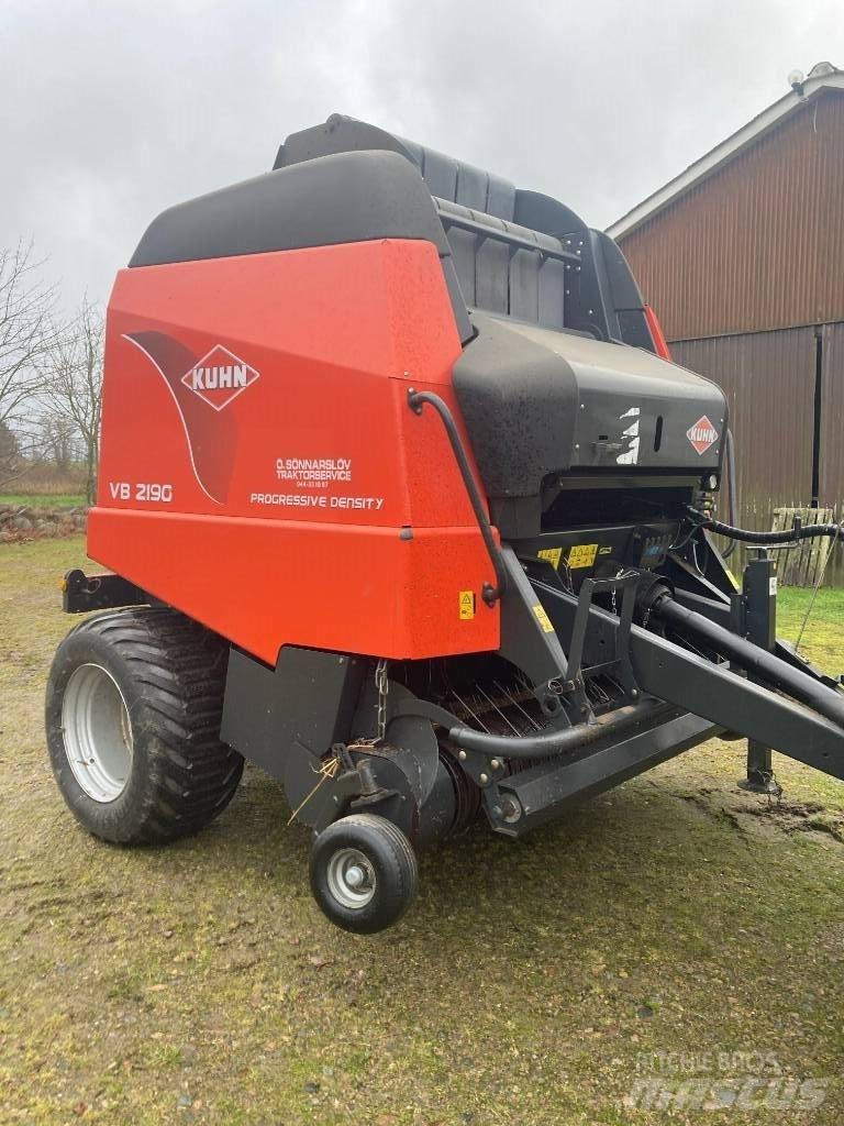 Kuhn VB 2190 Rundballenpressen