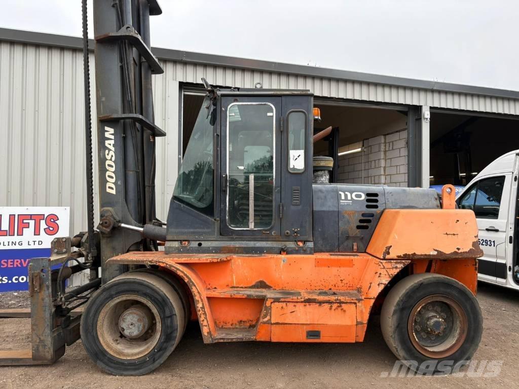 Doosan D 110 S-5 Dieselstapler