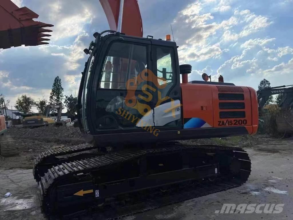 Hitachi ZX200-5G Raupenbagger