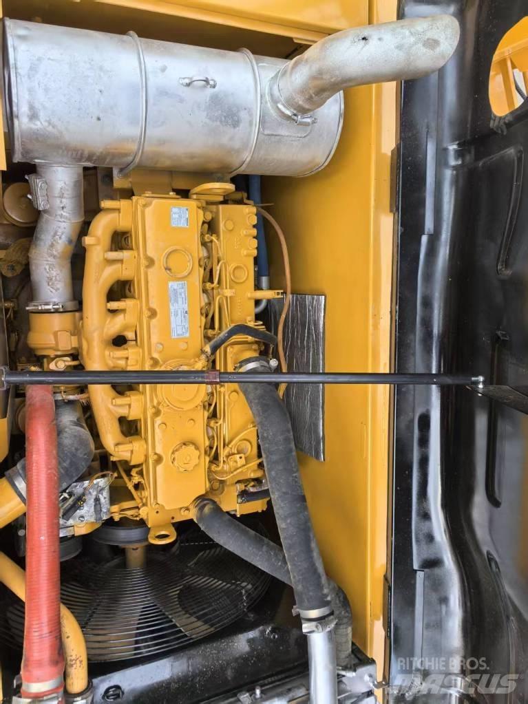 CATERPILLR 320d2 Midibagger  7t - 12t