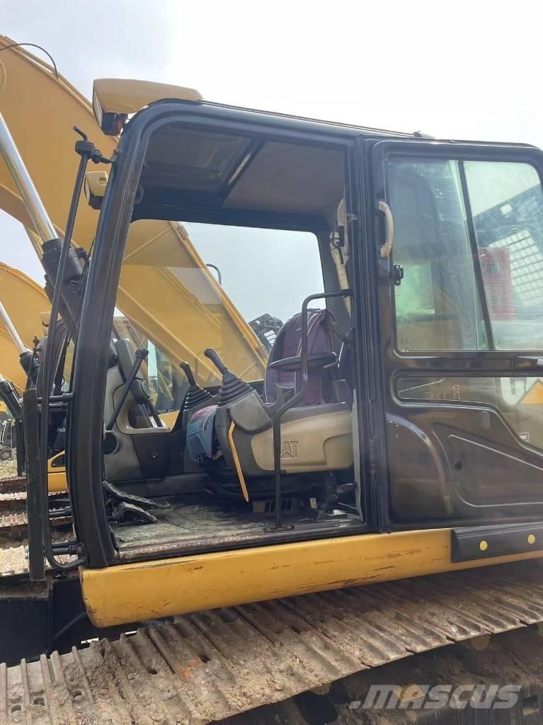 CAT 320d Raupenbagger