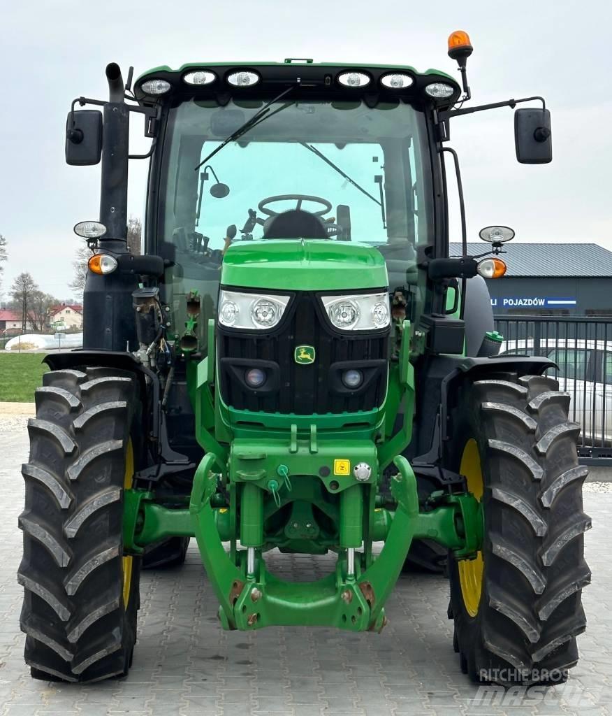 John Deere 6130 R Traktoren
