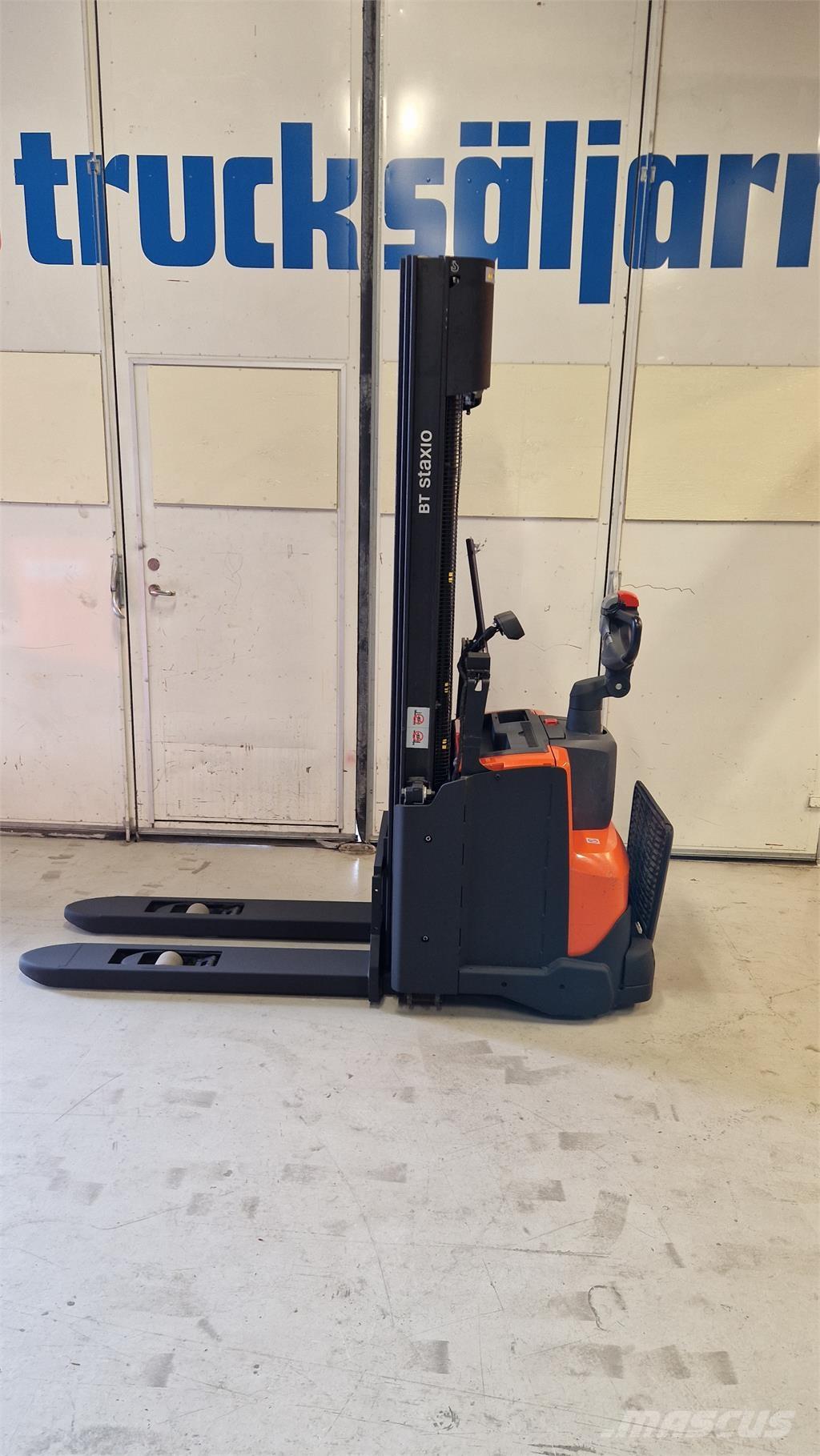 Toyota SWE140L Selbstfahrstapler