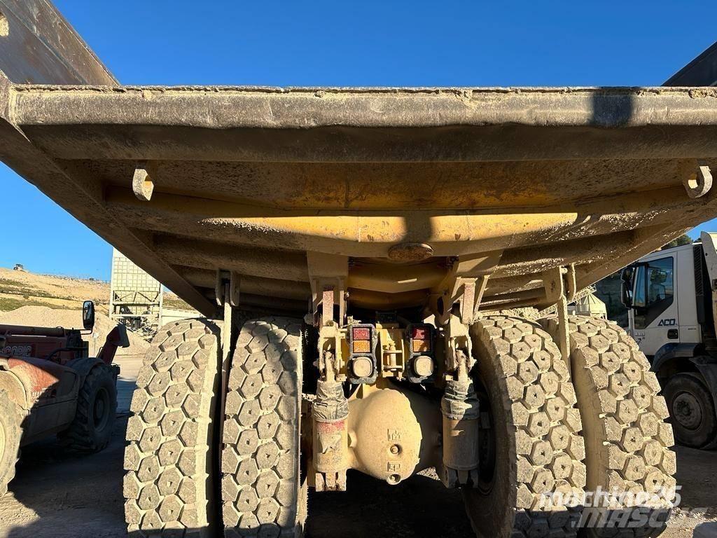 CAT 769 D Dumper - Starr