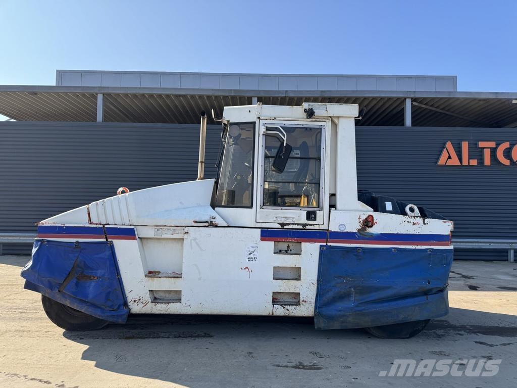 CAT PS-300B Gummiradwalzen