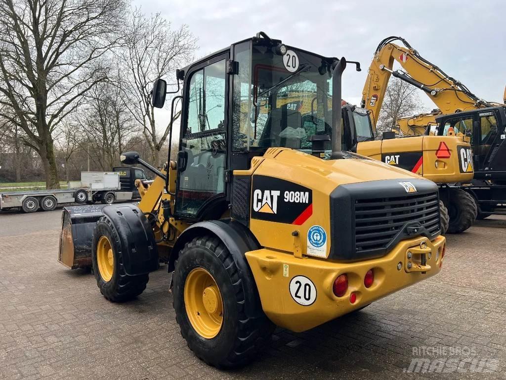 CAT 908M Radlader