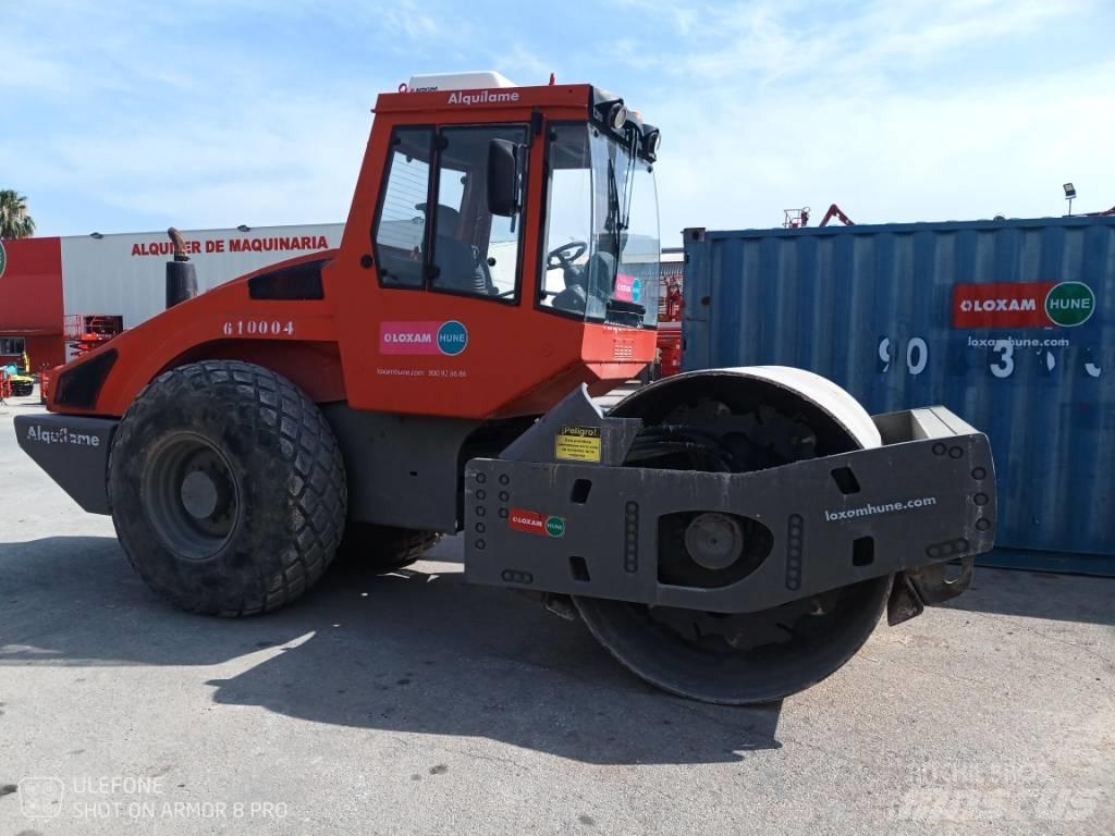 Bomag BW 211 D-4 Walzenzüge