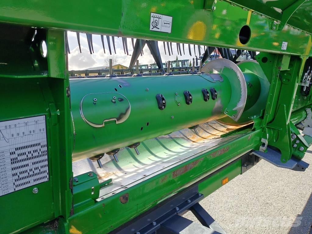 John Deere W 650 i Mähdrescher