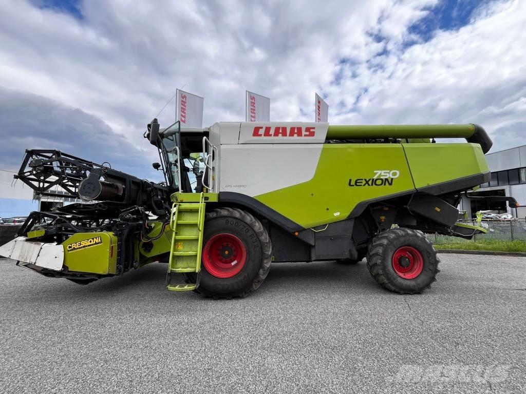 CLAAS Lexion 750 Mähdrescher