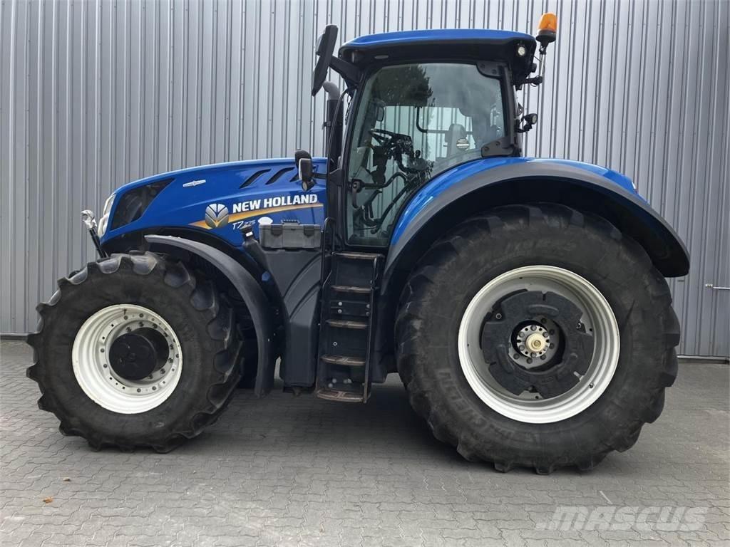 New Holland T7.275 Traktoren