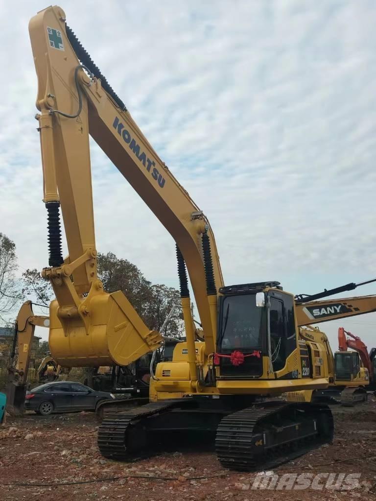 Komatsu PC 200-8 Raupenbagger
