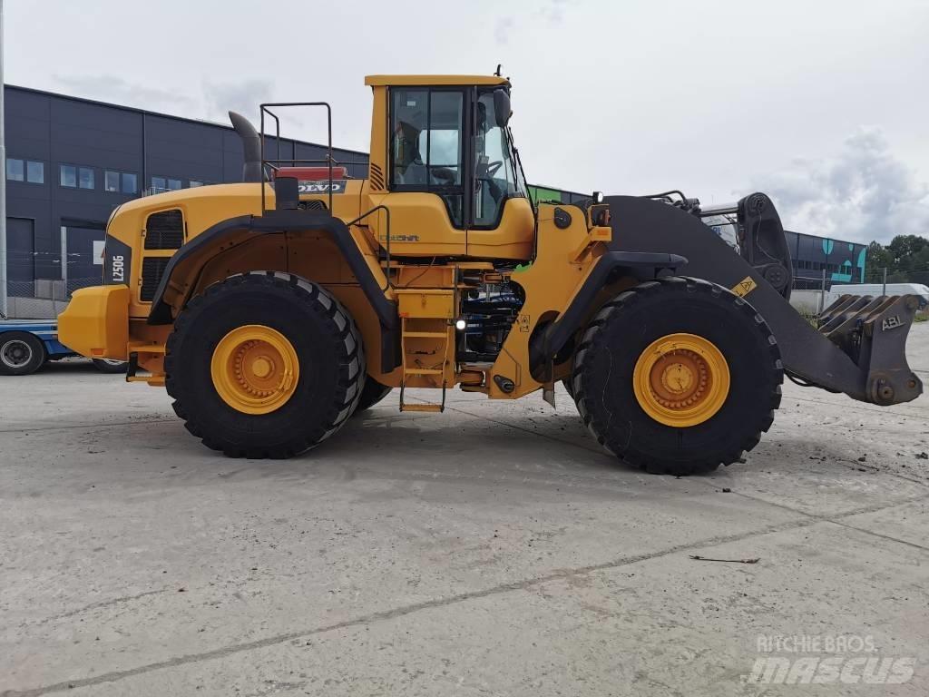 Volvo L250G Radlader