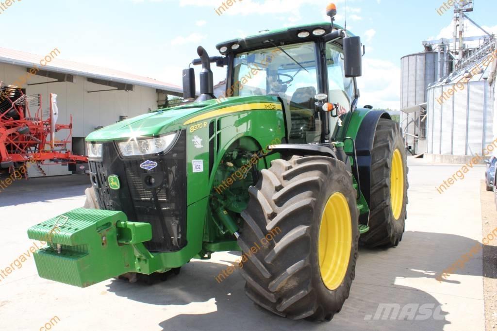 John Deere 8370 R Traktoren