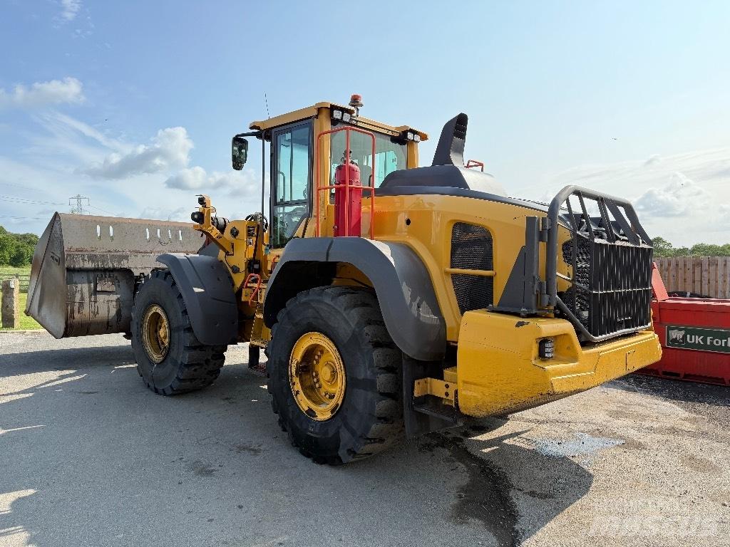 Volvo L 120 H Radlader