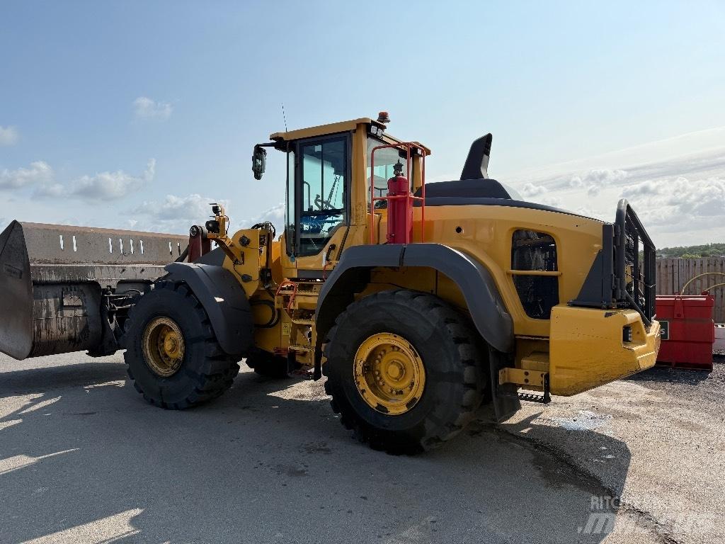Volvo L 120 H Radlader