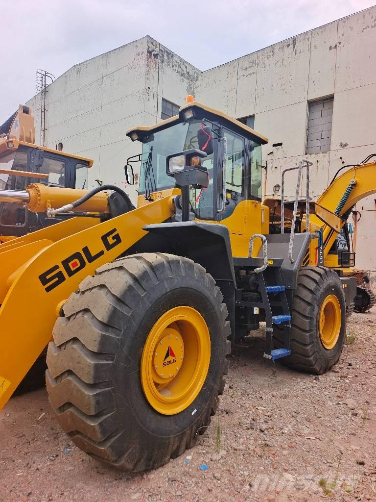 SDLG LG 956 L Raupenbagger