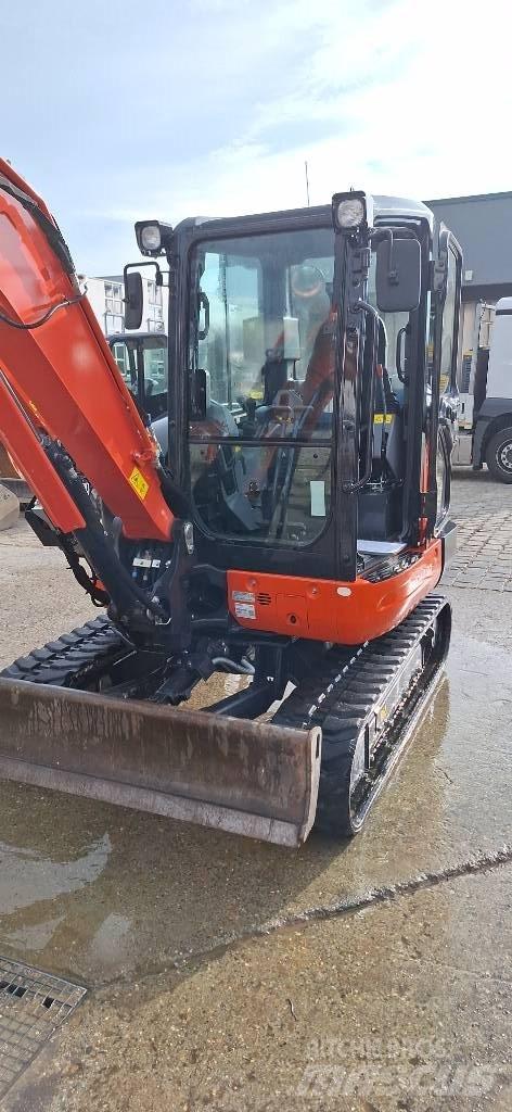 Kubota KX 042-4 Minibagger < 7t