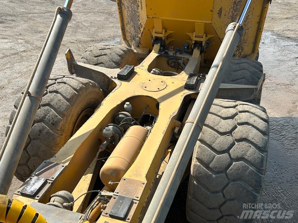Volvo A 30 D Dumper - Knickgelenk