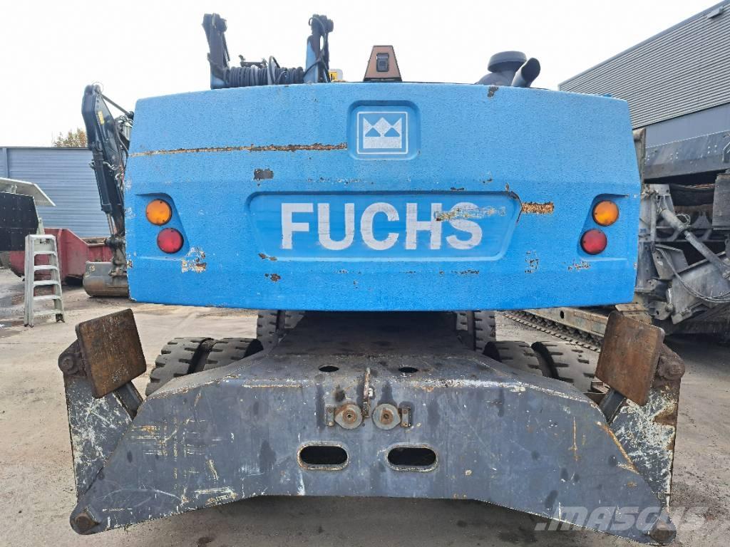 Fuchs MHL 335 Materialumschlag