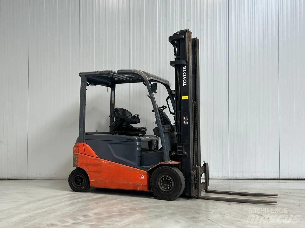 Toyota 8FBMT25 Elektrostapler