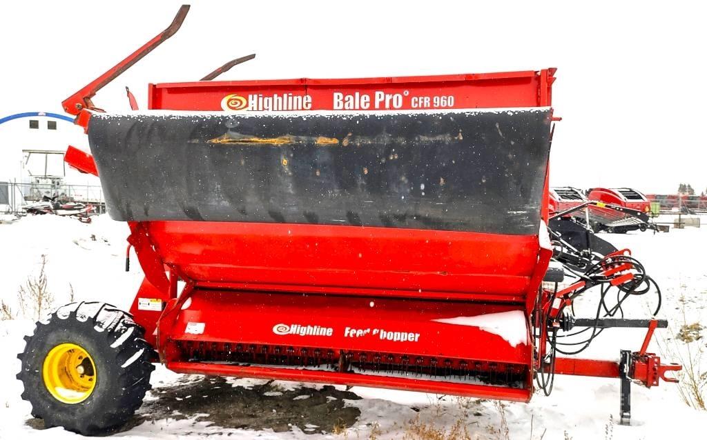 Highline CFR960 Ballenschredder, -schneider und -wickler