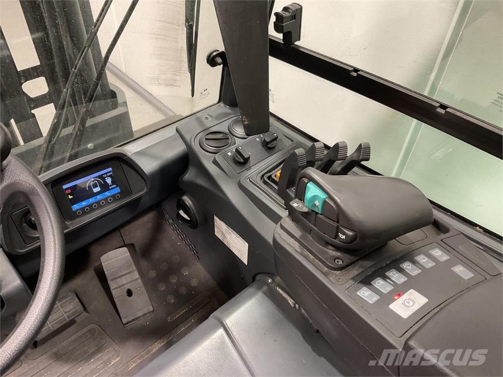 Mitsubishi FB40S-2 Elektrostapler