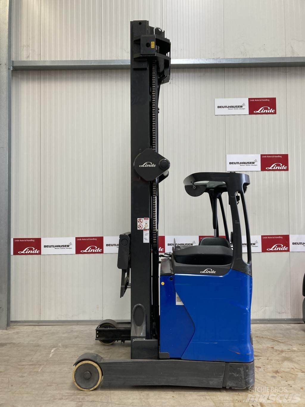 Linde R16HD Schubmaststapler