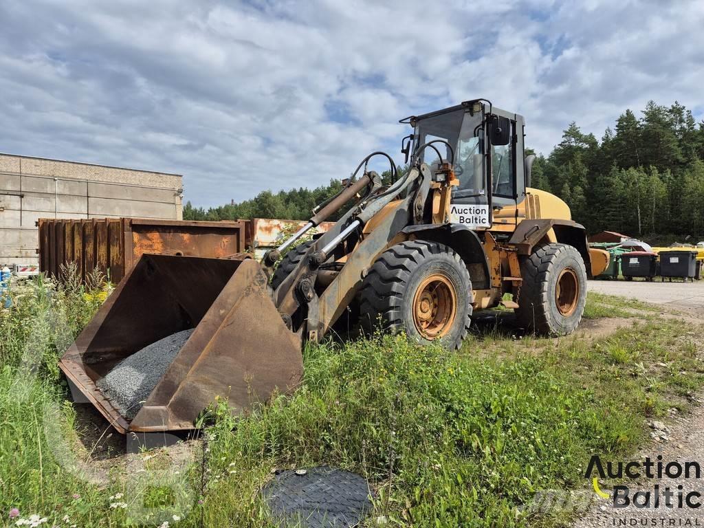 CASE 621 D Radlader
