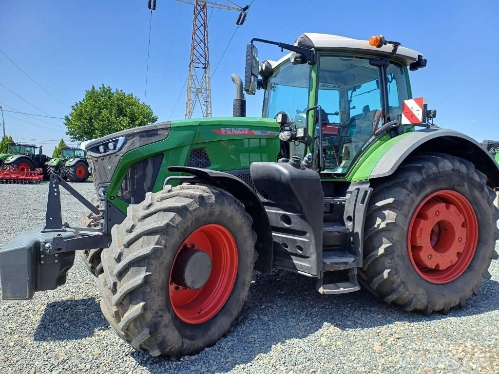 Fendt 933 Vario Traktoren