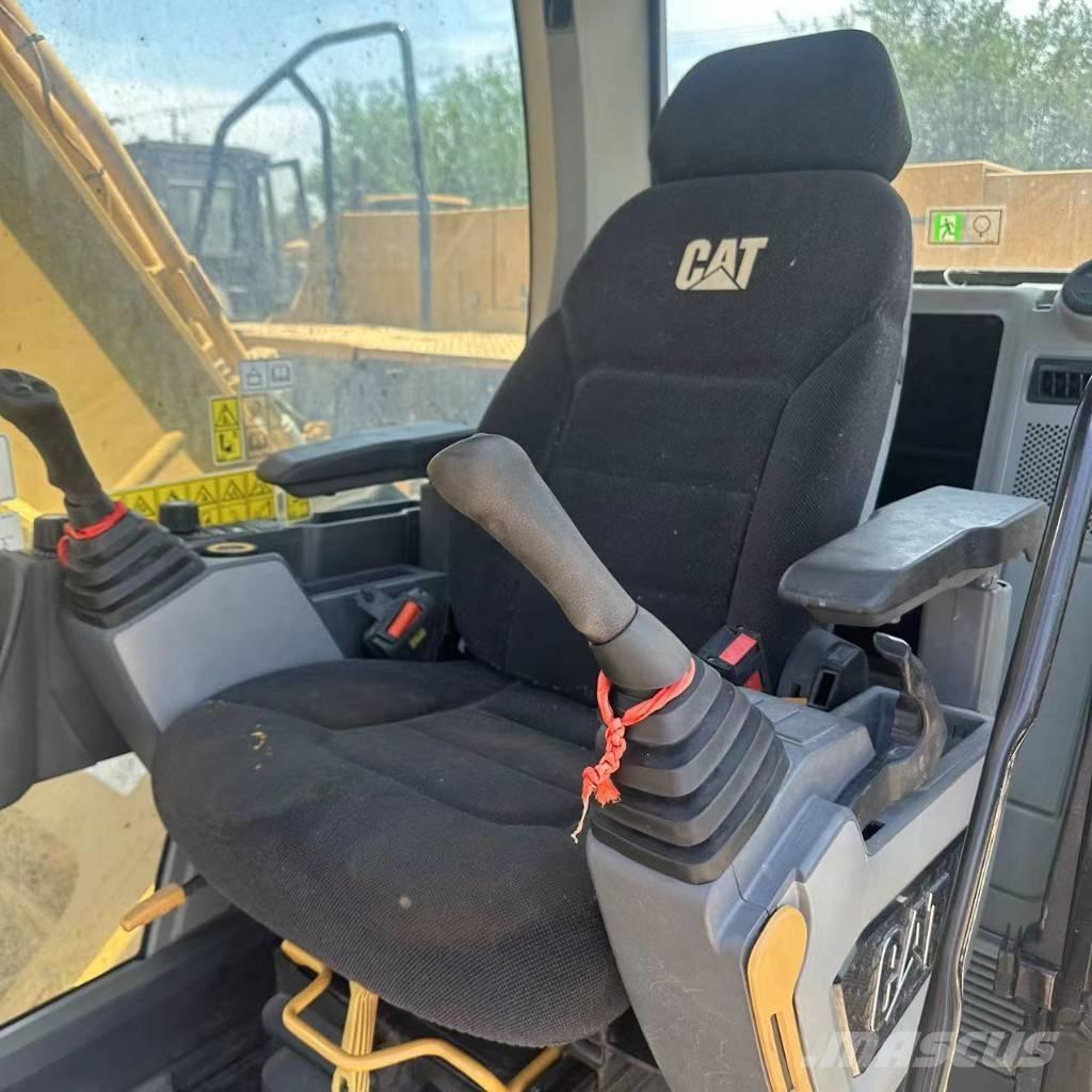 CAT 330 Raupenbagger