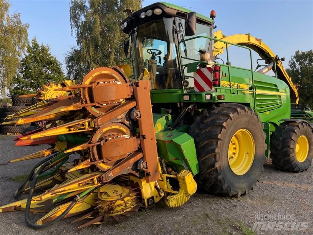 John Deere 7750 Feldhäcksler