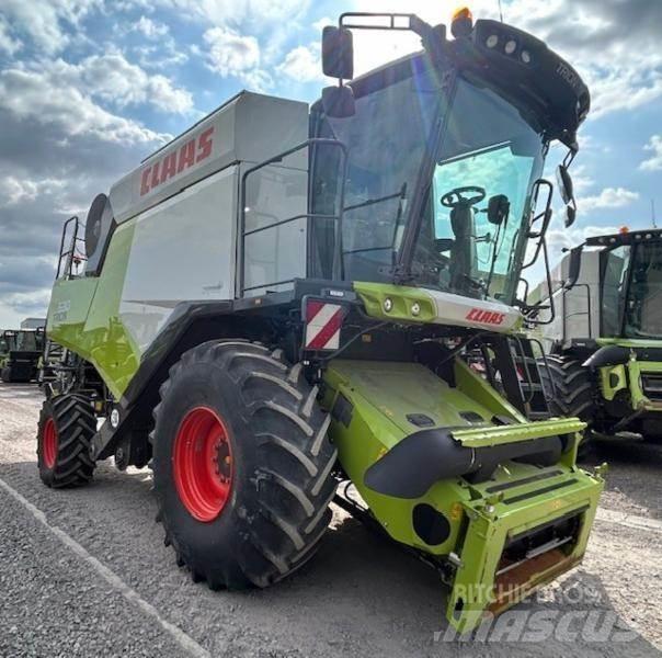 CLAAS TRION 530 Mähdrescher