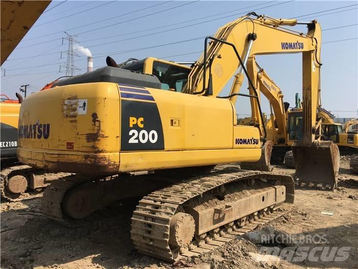 Komatsu PC 200-8 Raupenbagger