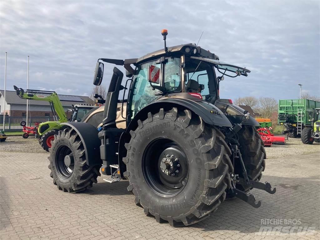 Valtra Q245 Traktoren
