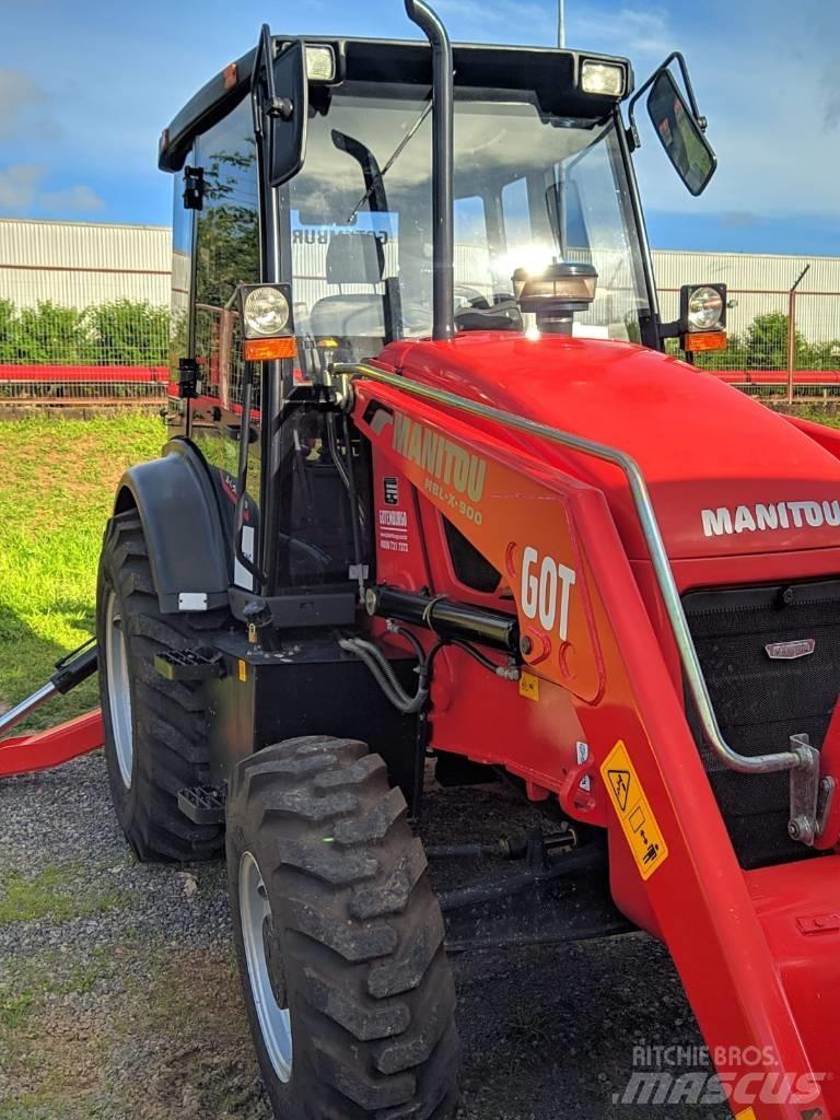 Manitou MBL-X 900 Baggerlader
