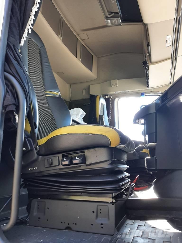 Volvo FH 16 Holztransporter