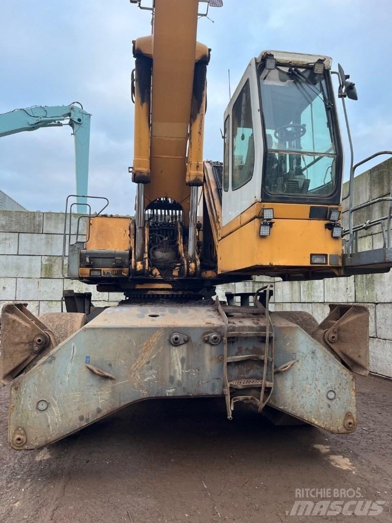 Liebherr A 954 B HD Materialumschlag