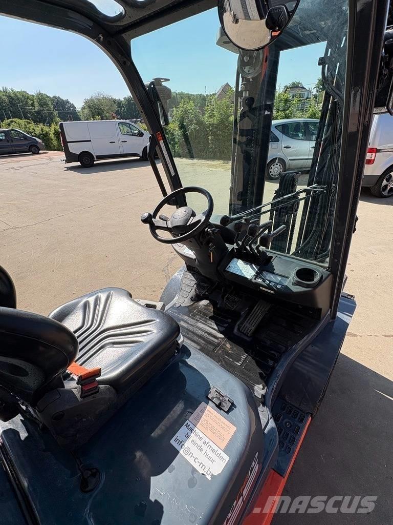 Toyota 8 FDF 25 Dieselstapler