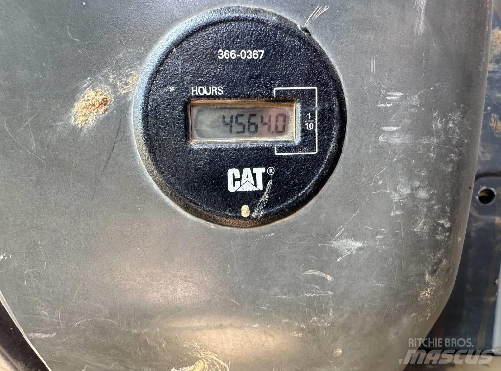 Morooka MST 2200 V D Raupendumper