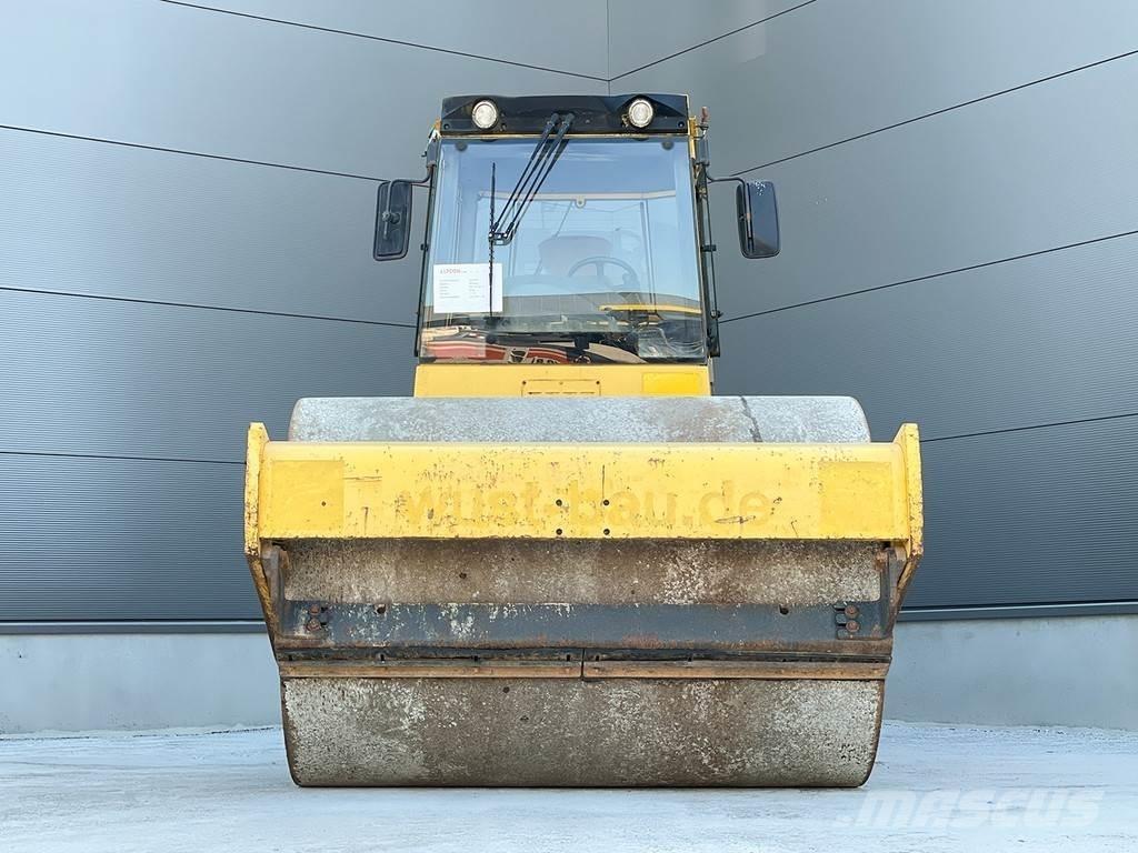 Bomag BW 213 DH-4 Walzenzüge